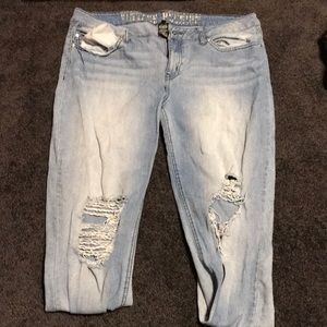 Ripped vintage jeans